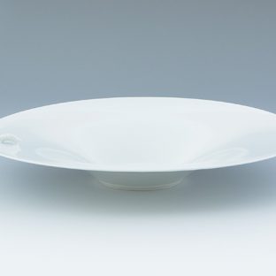 白磁の世界　白潟八洲彦　作陶展