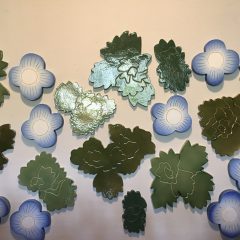 石本藤雄展 「マリメッコの花から陶の美へ」