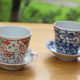 九谷焼 手描き 和洋食器 染付＆赤絵なずな文三寸皿＆そばちょこペアセット<蕎麦猪口>