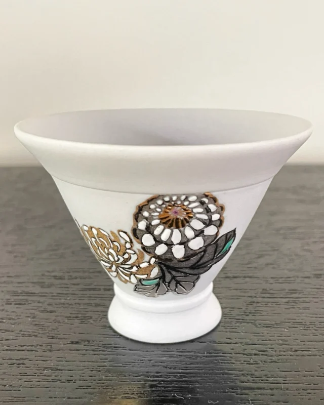 砥部焼 白潟八洲彦先生の代表的大作の数々 | 山田 聡子のギャラリー凜